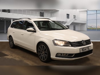 Used Volkswagen Passat 2014 for sale - 77802625: Photo