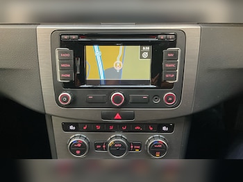 Used Volkswagen Passat 2014 for sale - 77802625: Photo