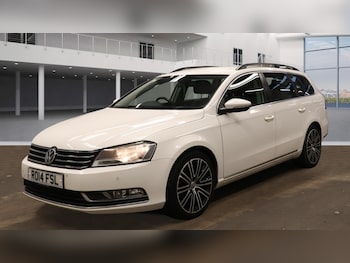 Used Volkswagen Passat 2014 for sale - 77802625: Photo