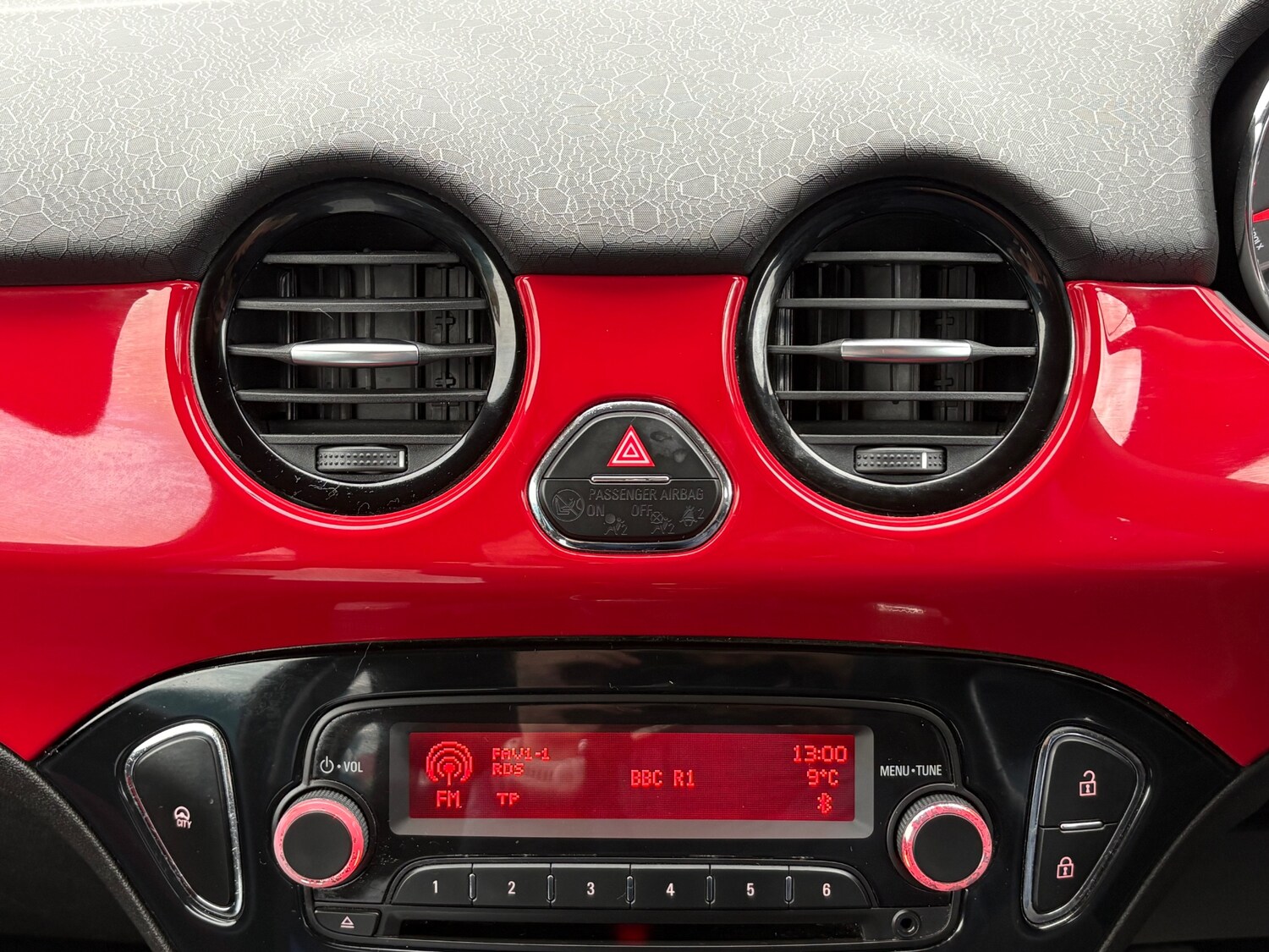 Used Vauxhall ADAM 2015 for sale - 77502918: Photo 18