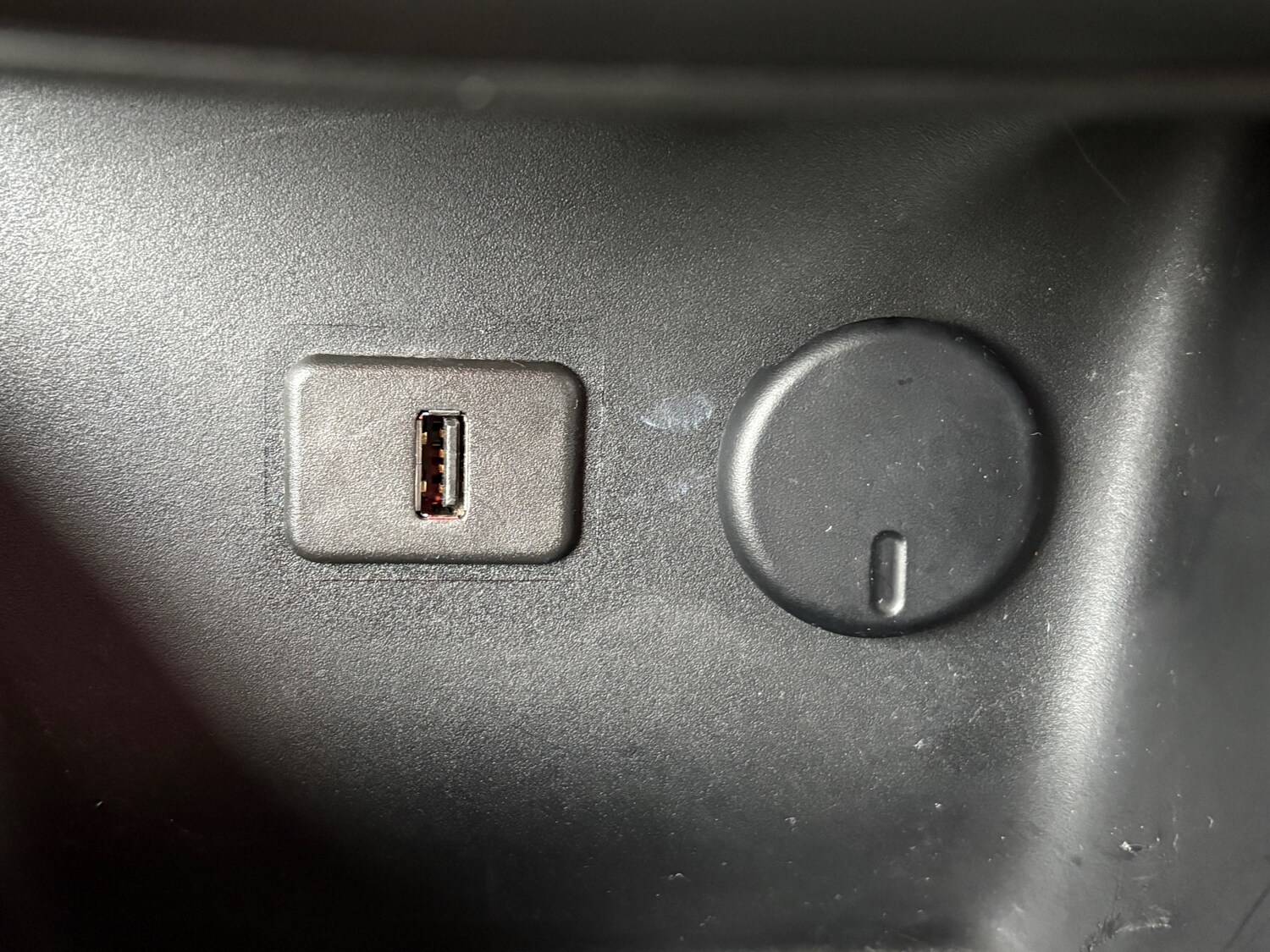 Used Vauxhall ADAM 2015 for sale - 77502918: Photo 22