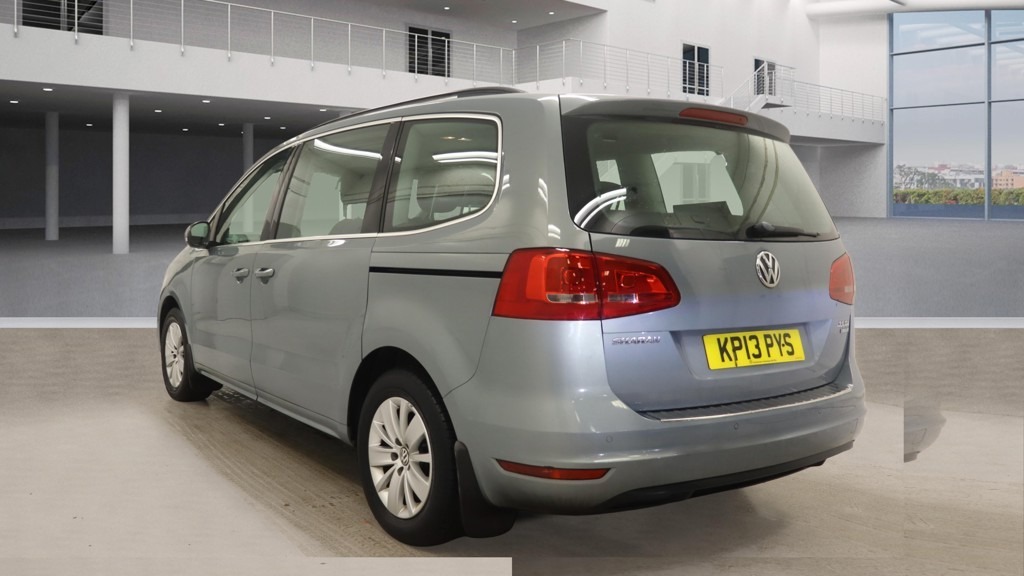 Used Volkswagen Sharan 2013 for sale - 77207215: Photo 2