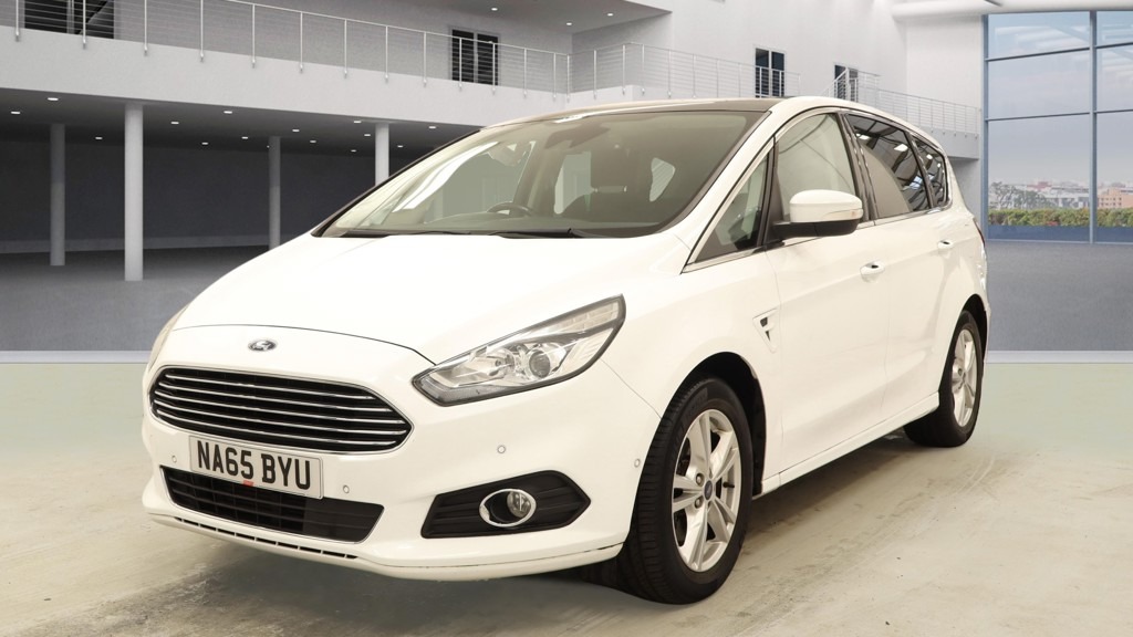 Used Ford S-Max 2015 for sale - 77662517: Photo 4