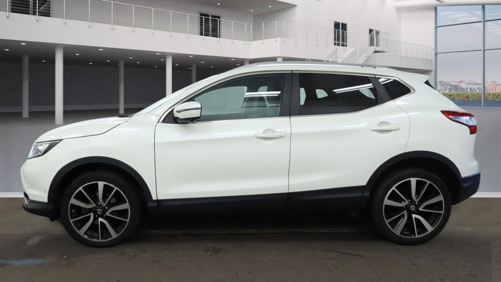 Used Nissan Qashqai 2014 for sale - 77872174: Photo 7