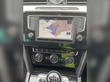 Used Volkswagen Passat 2015 for sale - 78197143: Photo