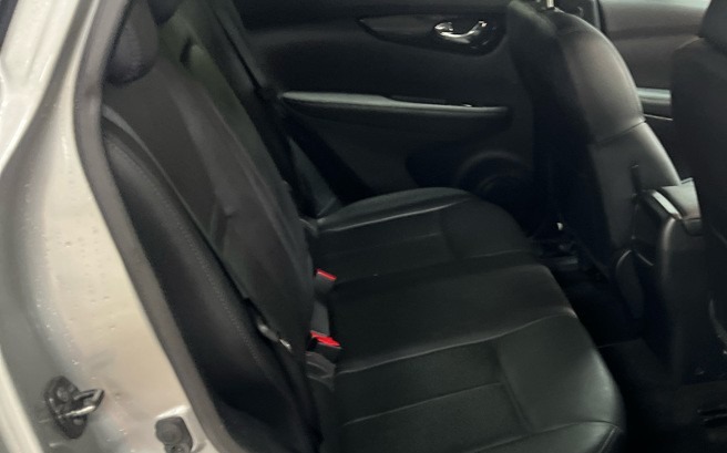 Used Nissan Qashqai 2016 for sale - 77619427: Photo 10