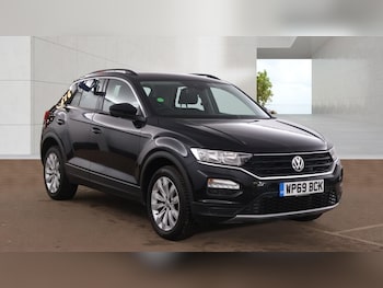Used Volkswagen T-Roc 2019 for sale - 78568549: Photo