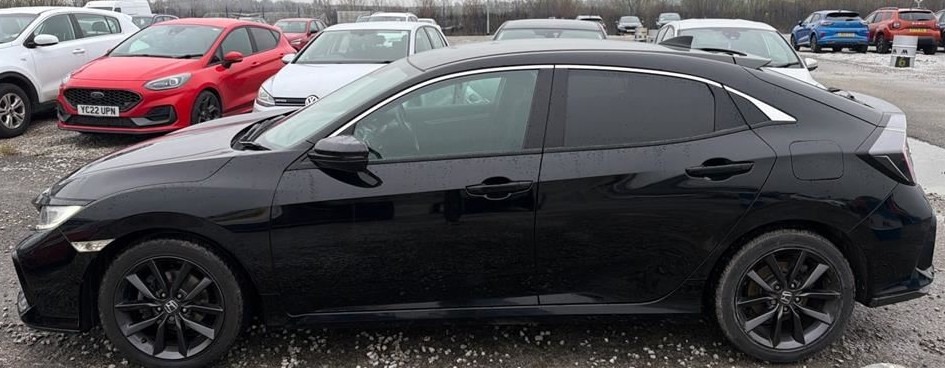 Used Honda Civic 2021 for sale - 77382002: Photo 2