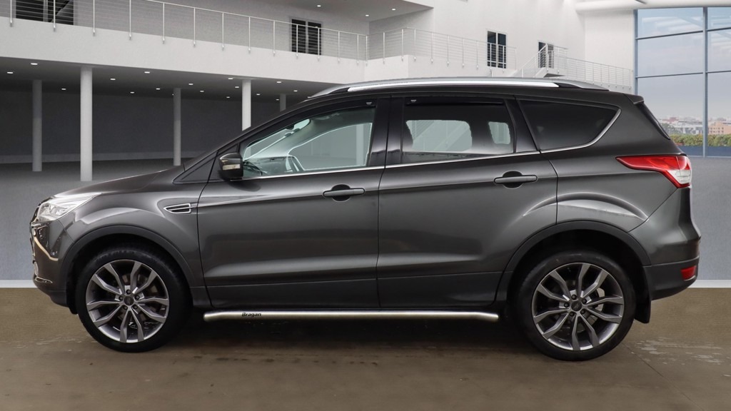 Used Ford Kuga 2014 for sale - 76595337: Photo 2