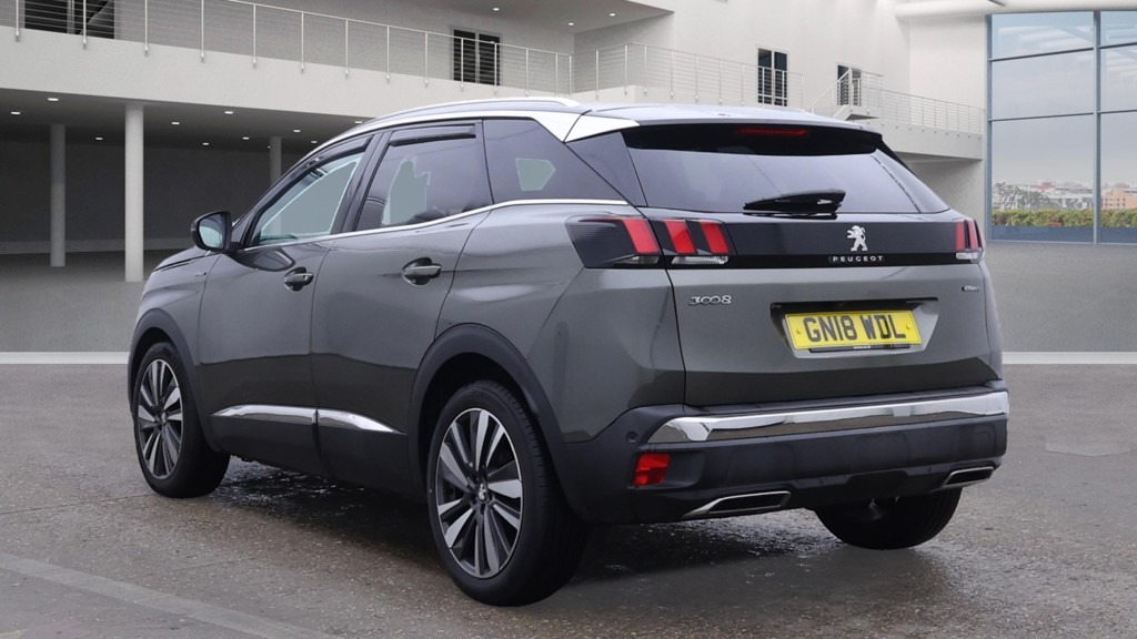 Used Peugeot 3008 2018 for sale - 76207382: Photo 2