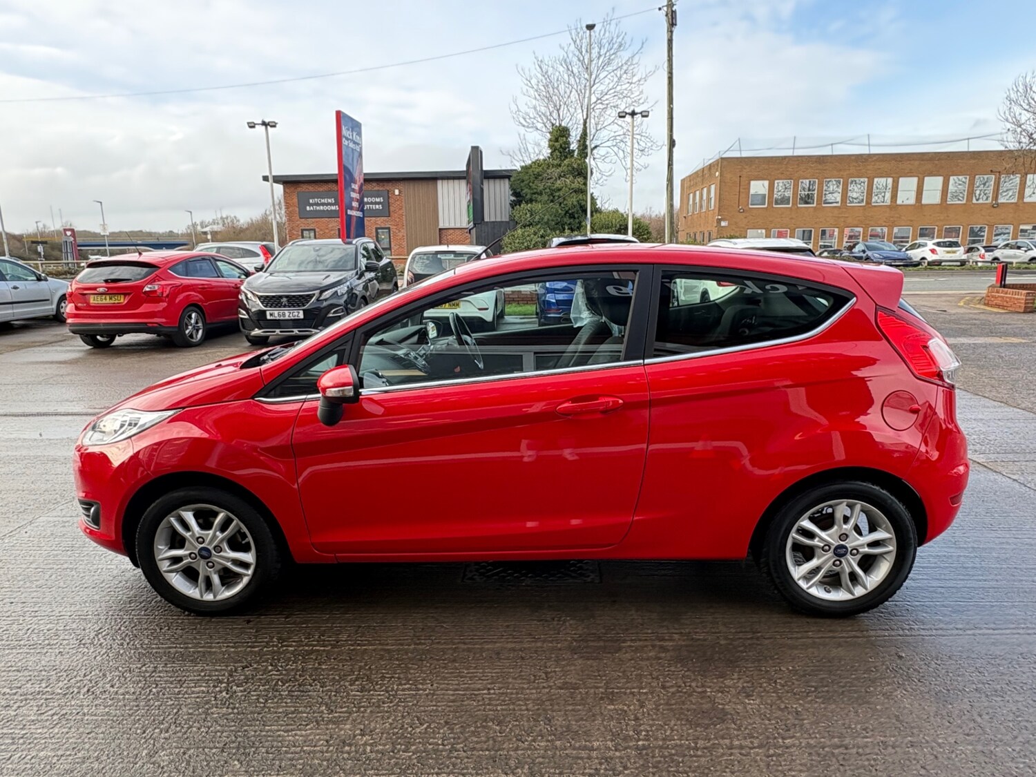 Used Ford Fiesta 2014 for sale - 77337923: Photo 4