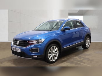 Used Volkswagen T-Roc 2018 for sale - 78132657: Photo