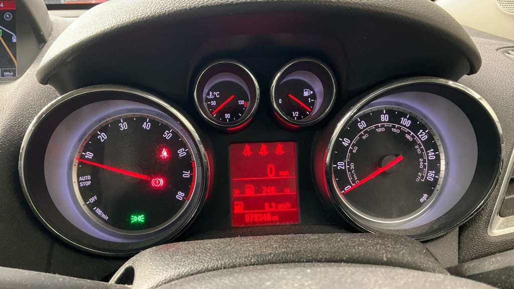 Used Vauxhall Mokka 2015 for sale - 77813260: Photo 9