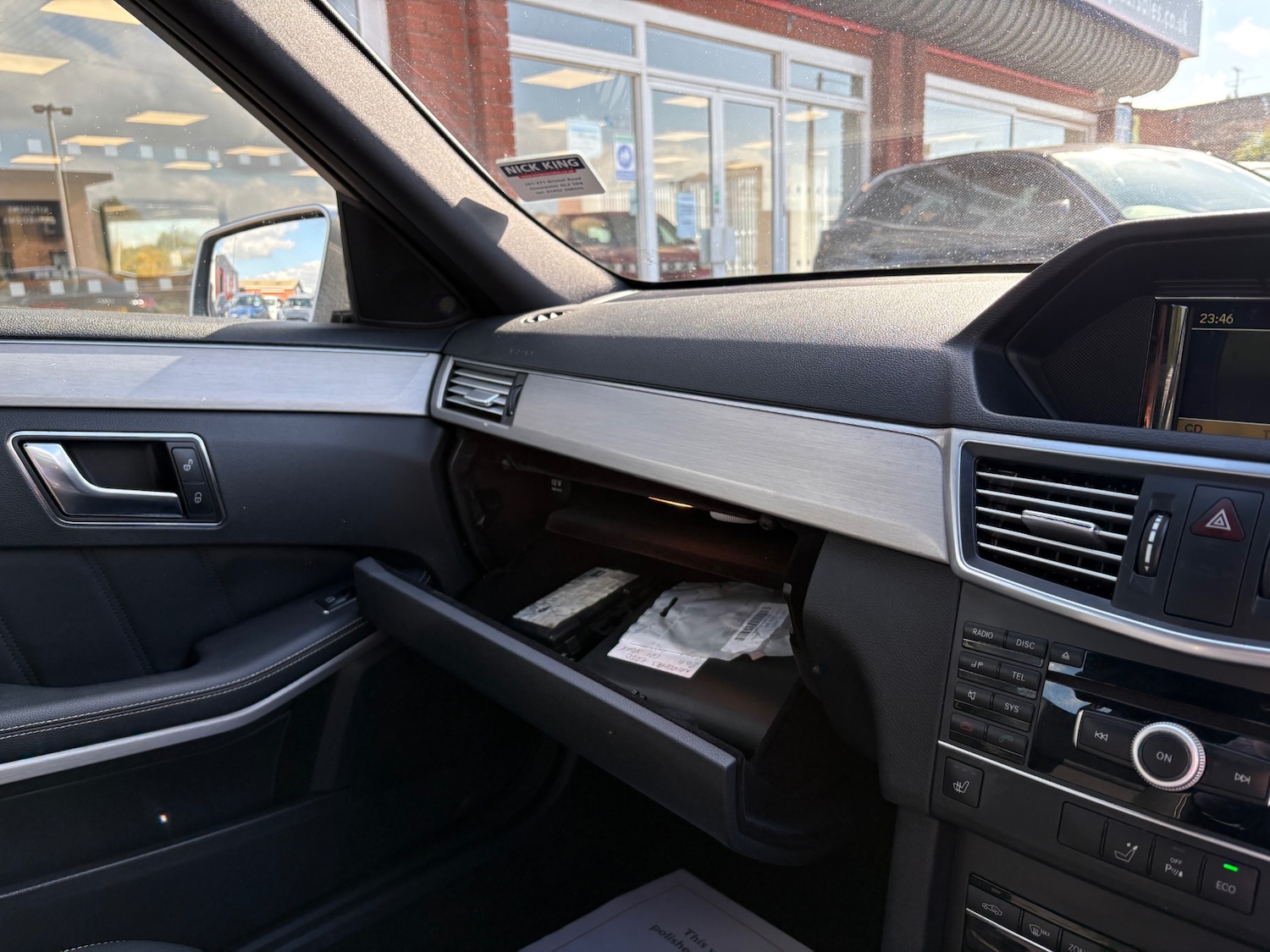 Used Mercedes-Benz E Class 2011 for sale - 76116693: Photo 15