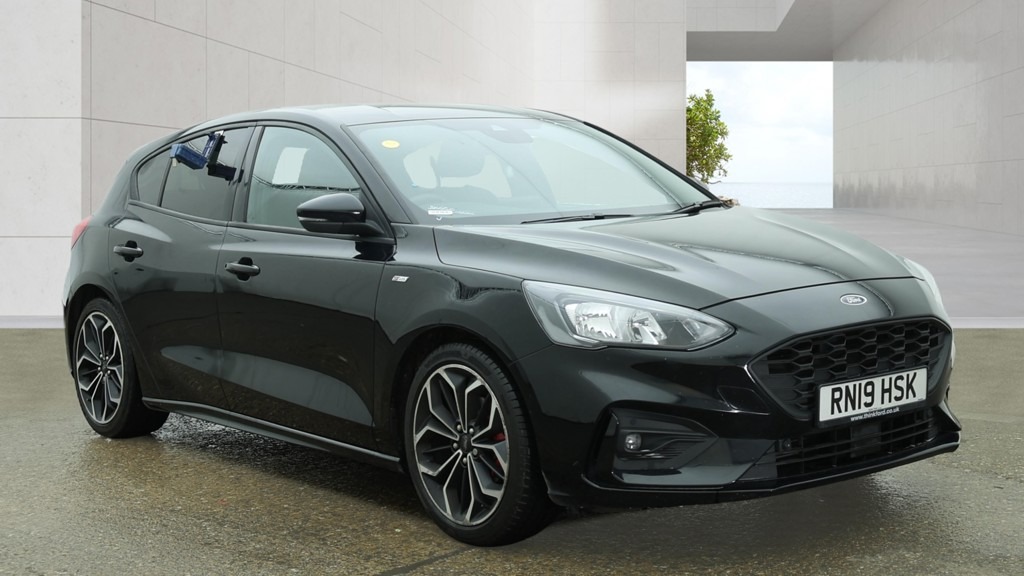 Used Ford Focus 2019 for sale - 78122204: Photo 1