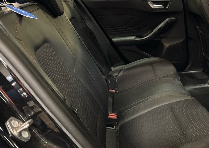 Used Ford Focus 2019 for sale - 78122204: Photo 10