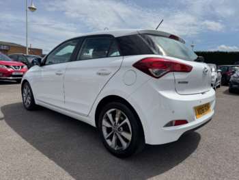 Used Hyundai i20 2016 for sale - 75108070: Photo