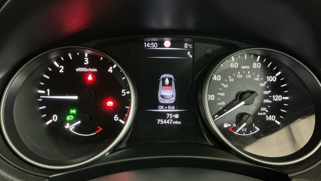 Used Nissan Qashqai 2018 for sale - 77248831: Photo 10