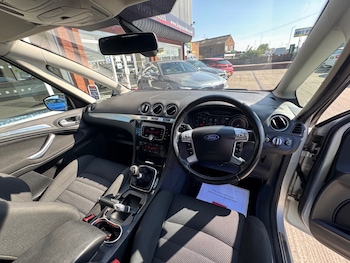 Used Ford S-Max 2013 for sale - 79186338: Photo