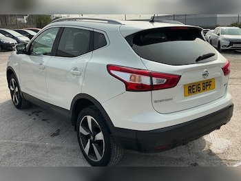 Used Nissan Qashqai 2016 for sale - 79320334: Photo