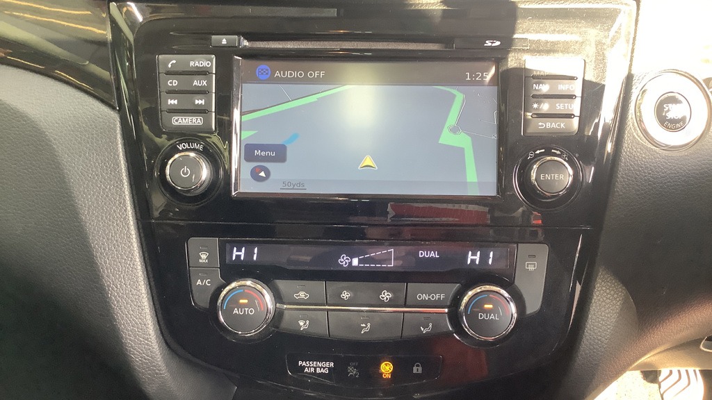 Used Nissan Qashqai 2015 for sale - 77077454: Photo 4