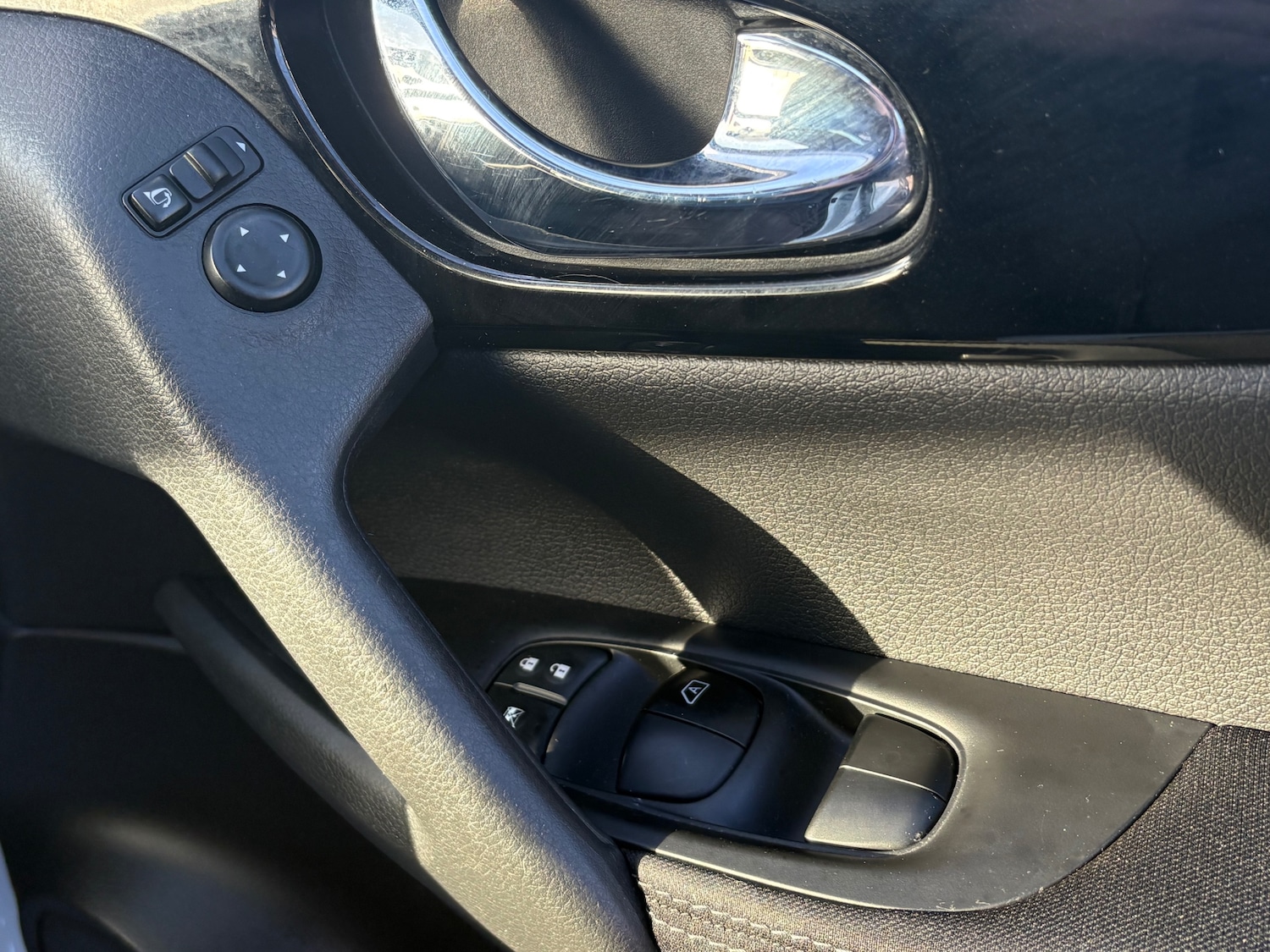 Used Nissan Qashqai 2016 for sale - 76288361: Photo 19