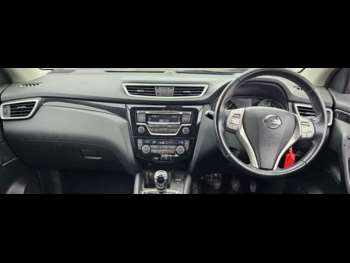 Used Nissan Qashqai 2016 for sale - 74445601: Photo