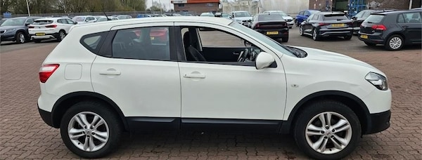Used Nissan Qashqai 2013 for sale - 74190789: Photo 1