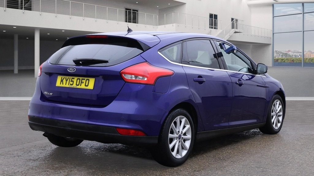 Used Ford Focus 2015 for sale - 76382521: Photo 4