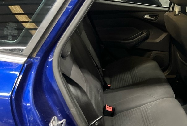 Used Ford Focus 2015 for sale - 76382521: Photo 9