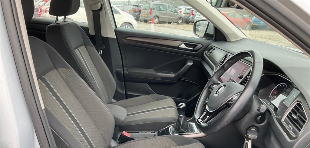 Used Volkswagen T-Roc 2018 for sale - 77391982: Photo 3