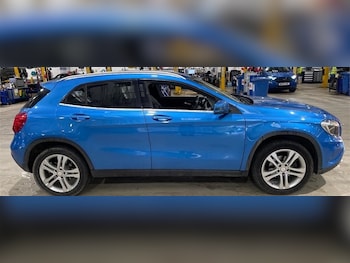 Used Mercedes-Benz GLA 2017 for sale - 76555369: Photo