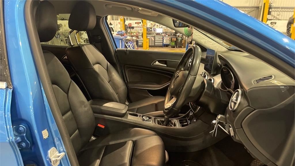 Used Mercedes-Benz GLA 2017 for sale - 76555369: Photo 6