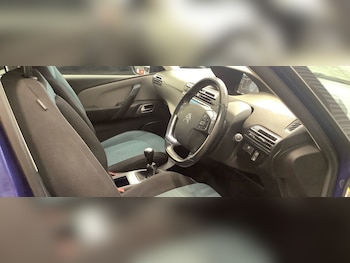 Used Citroen Grand C4 Picasso 2018 for sale - 79333140: Photo