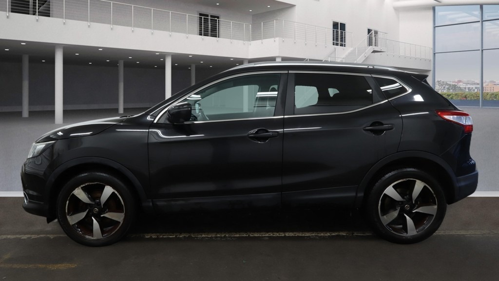 Used Nissan Qashqai 2014 for sale - 77220478: Photo 7