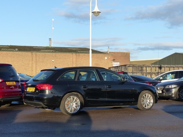 Used Audi A4 2014 for sale - 68348177: Photo 10