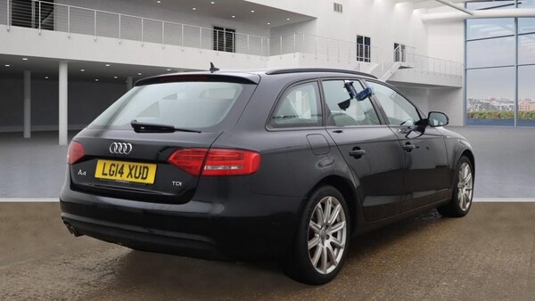 Used Audi A4 2014 for sale - 68348177: Photo 19