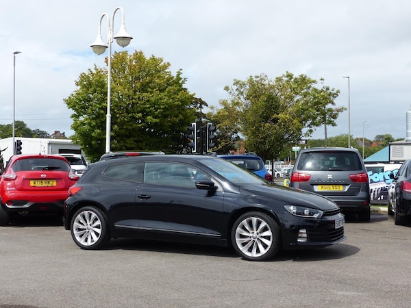 Used Volkswagen Scirocco 2017 for sale - 67630803: Photo 1
