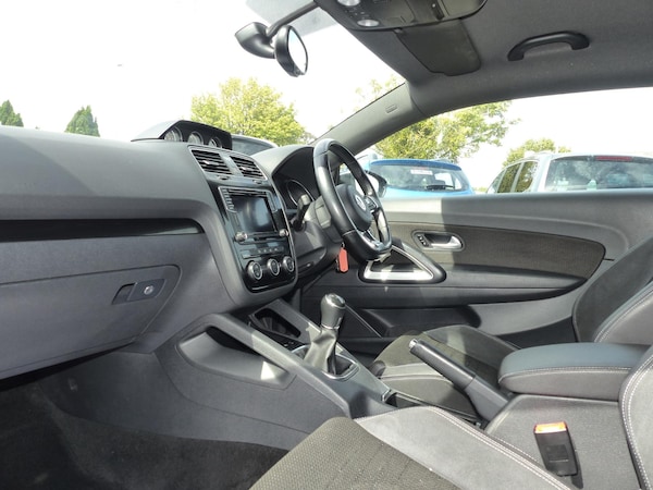 Used Volkswagen Scirocco 2017 for sale - 67630803: Photo 6