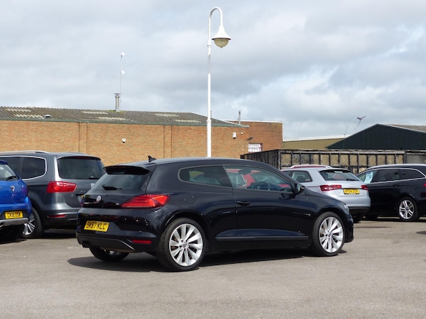 Used Volkswagen Scirocco 2017 for sale - 67630803: Photo 9