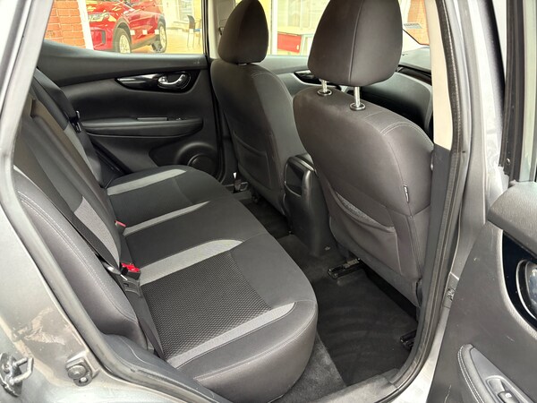Used Nissan Qashqai 2018 for sale - 76220370: Photo 12