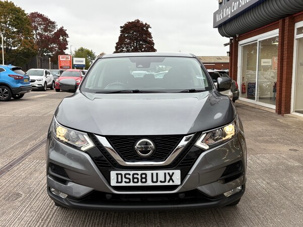 Used Nissan Qashqai 2018 for sale - 76220370: Photo 3