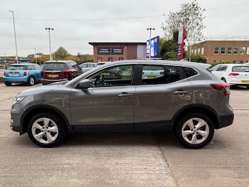 Used Nissan Qashqai 2018 for sale - 76220370: Photo 4