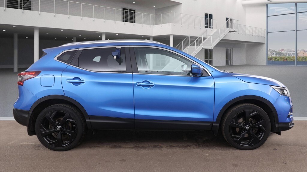 Used Nissan Qashqai 2017 for sale - 77403920: Photo 8