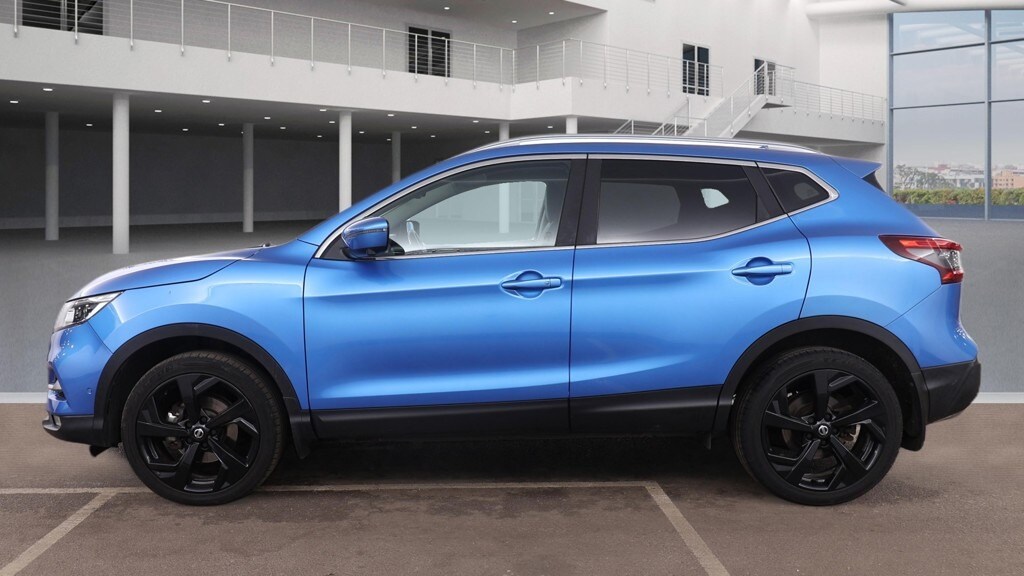 Used Nissan Qashqai 2017 for sale - 77403920: Photo 9