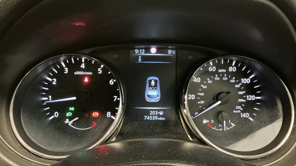 Used Nissan Qashqai 2016 for sale - 77521848: Photo 11