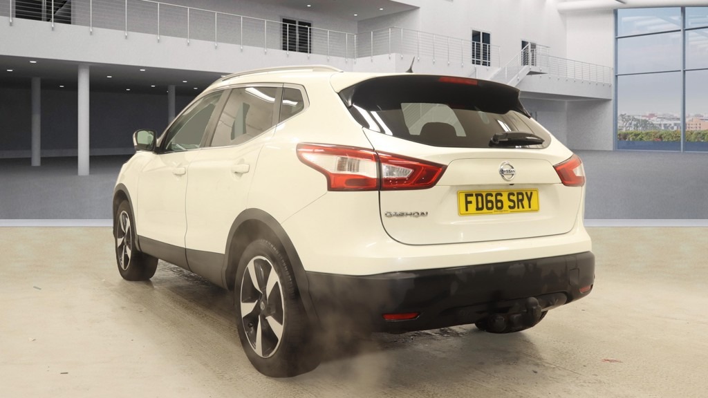 Used Nissan Qashqai 2016 for sale - 77521848: Photo 7