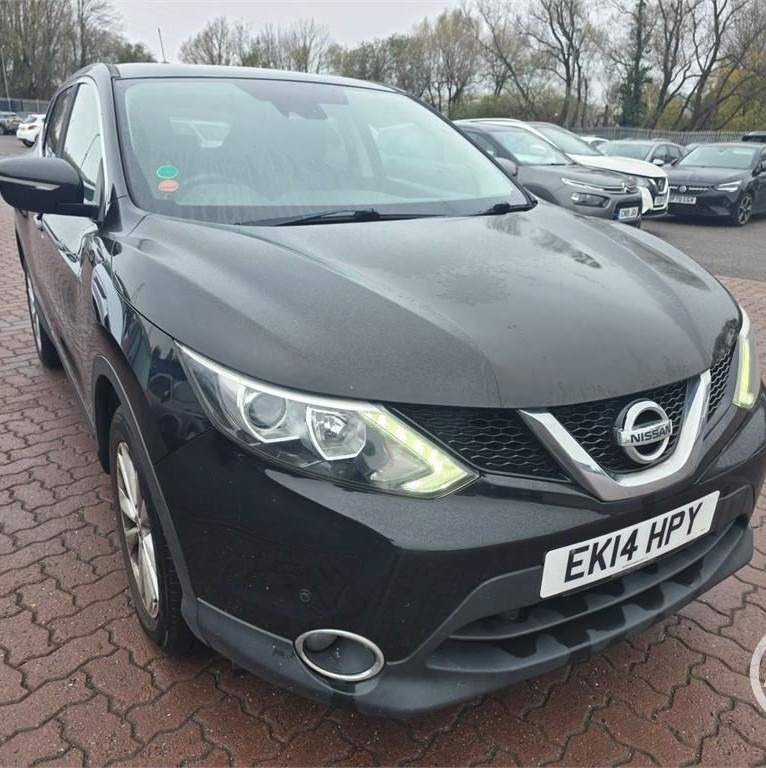 Used Nissan Qashqai 2014 for sale - 76735761: Photo 4