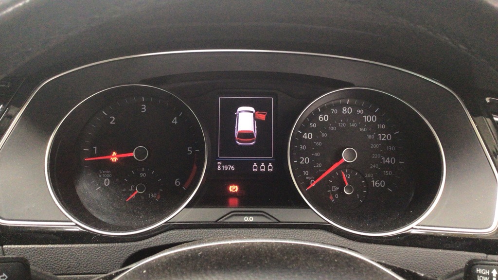 Used Volkswagen Passat 2018 for sale - 78026064: Photo 9