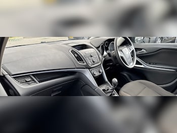 Used Vauxhall Zafira 2015 for sale - 75512764: Photo